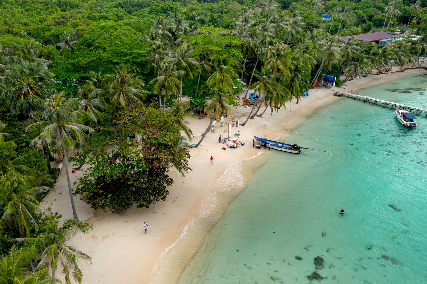Turquoise island coastline